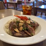 ピアチェーレ - 料理写真:ポークステーキピラフ