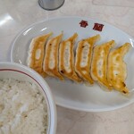 香蘭 宇都宮駅西口店 - ライス(250円)と焼餃子(350円)