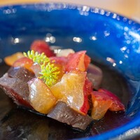 La Stalla - 2025.7 鹿嶋沖産鰹（かつお）藁焼き 地物アルビコッカ（スモモ）