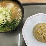 東部湯の丸サービスエリア 上り フードコート - 