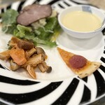 洋食屋 綺・Luck - 前菜盛り合わせ