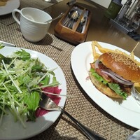Lounge & Dining G - 
