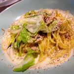 イタリアンバル Avanti - ツナとキャベツのクリームソースパスタ
