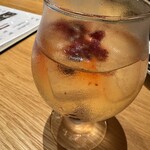 俺のフレンチ・イタリアン - サングリア白