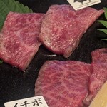 松阪牛炭火焼肉 東海亭 - 