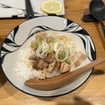 らーめん かねかつ - 肉ご飯(SPに含む)