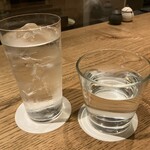 焼鳥 るい家 - 芋焼酎水割りと冷水