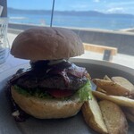 THE FANTASTIC BURGER - 