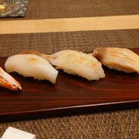 伊勢鮨 - 