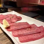 焼肉 GYUJIN - 