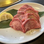 焼肉マルイ - 料理写真:
