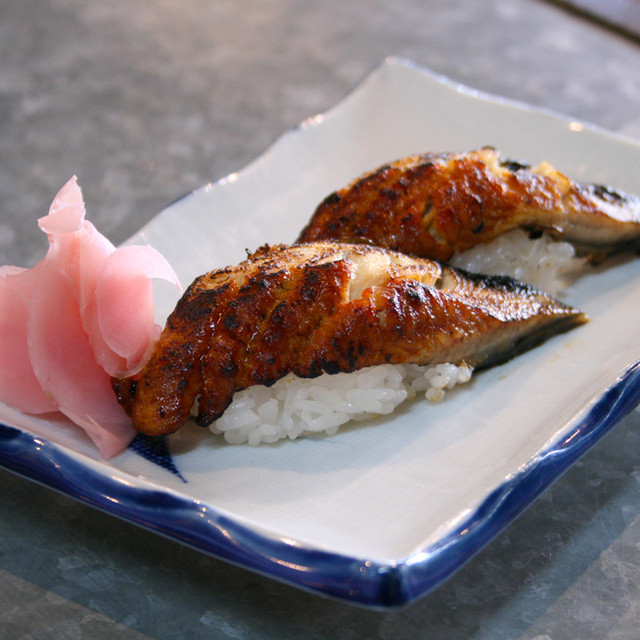 Loites レストラン 飲食店の検索 立ち寿司まぐろ一徹千日前店