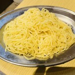 深夜食堂 ばんや - ラーメン麺