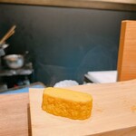 鮨と天ぷら にほんのうみ - だし巻き卵