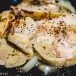 ヨコクラうどん - 鶏チャーねぎあぶりゃー