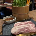 赤身肉じゃんか中目店 - 