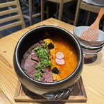 コドマ - 黒牛ハラミの雲丹ご飯　土鍋　3,520円