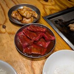 大衆 焼き肉ホルモン 大松 芝田店 - カルビとなんやったかいな