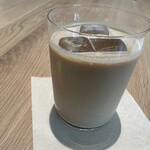 ブルーボトルコーヒー 名古屋栄カフェ - ◇カフェラテ （ICED）　ブレンド　税込690円