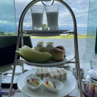 テラスラウンジ_1