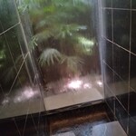 花やしき 本店 - 男子トイレはこんならしいです！