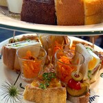 ハウス・オブ・ポタリー - 