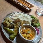 Ryokuyuu Shokudo & SPACE