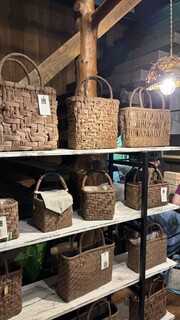 Ryokuyuu Shokudo & SPACE