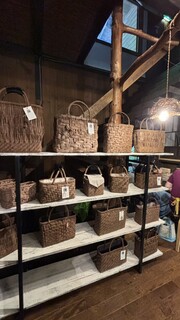 Ryokuyuu Shokudo & SPACE