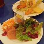 生ハムとサラダ / 天ぷらと揚げ物 (2025.07.26)