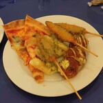 福山ニューキャッスルホテル ビアホール - ピザ、たこ焼き他 (2025.07.26)