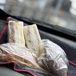 シャンテーコジマ - テイクアウト　ひとつひとつ袋に入れてレジ袋も一枚はサービスしてくれていました