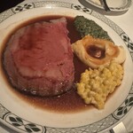 ロウリーズ・ザ・プライムリブ - 