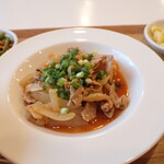 トーコーキッチン - 豚のピリ辛味噌炒め 副菜二品