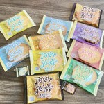 東京ラスク - 料理写真:・シュガーバター
・青森県産ガーリック
・アールグレイ+ジューシーオレンジ
・ケベック州メープル
・瀬戸内レモン
・キャラメルアマンド
・ヘーゼルナッツ&カフェプラリネ