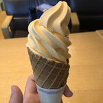 町村農場 - レギュラーメロンソフト　450円