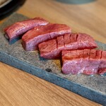 炭火焼肉 肉の匠 ひうち - 