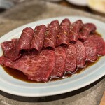 炭火焼肉ホルモンさわいし - 