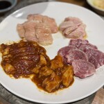 炭火焼肉ホルモンさわいし - 