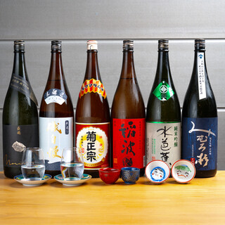 人気の銘柄をはじめとした多彩な日本酒を料理と合わせてぜひ