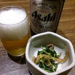 Sangendou - 瓶ビール（税抜530円）とお通し（税抜400円）