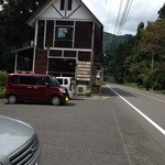 清流厨房せせらぎぶんこう - 駐車場より