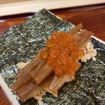札幌 鮨 銀座 一 - 干瓢　いくら手巻き
