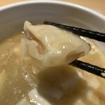 つけ麺 道 - ワンタンアップ