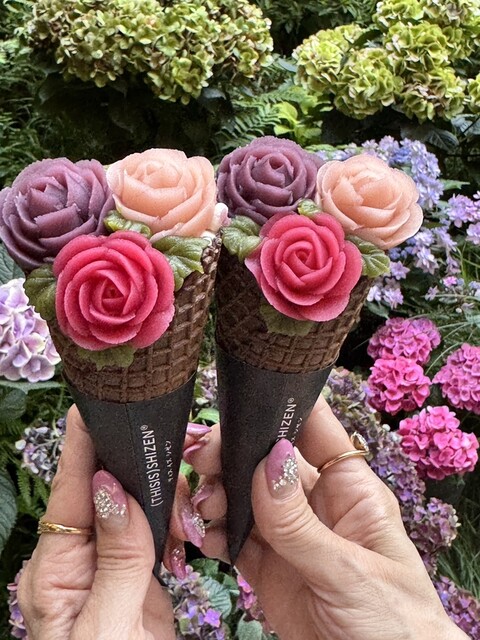 あいすくりーむ様へ♥10/4 京都・烏丸御池】SNSで話題の美しいアイスブーケ💐🍦