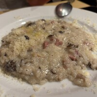 トラットリア ラ グロッタ - 