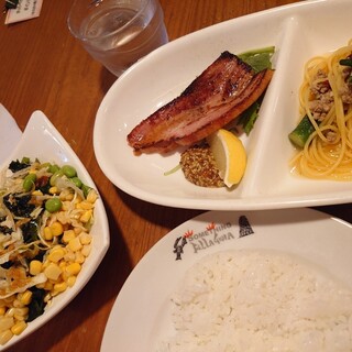 サムシング ベッラ ジョイア_1