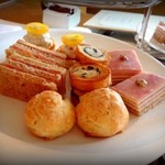 Four Seasons Hotel Hong Kong  - miniサンドイッチ