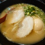 博多糟屋らーめん あかつき 本店 - 