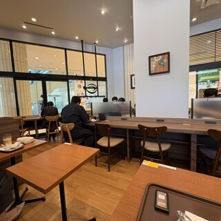 カフェ・ド・クリエ プラス_2